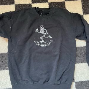 Lonely ghost crew neck